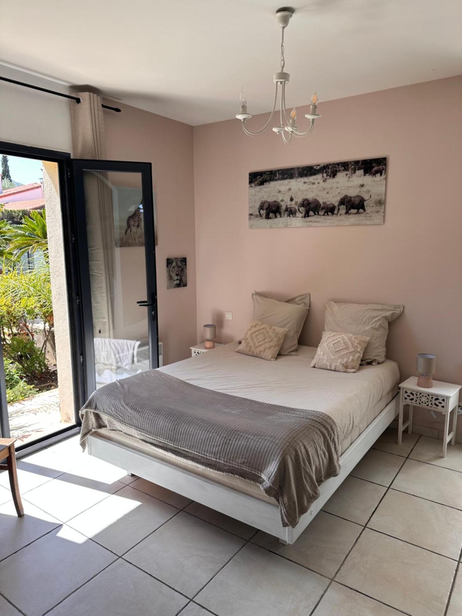 La Villa Des Oliviers Sorede Bagian luar foto