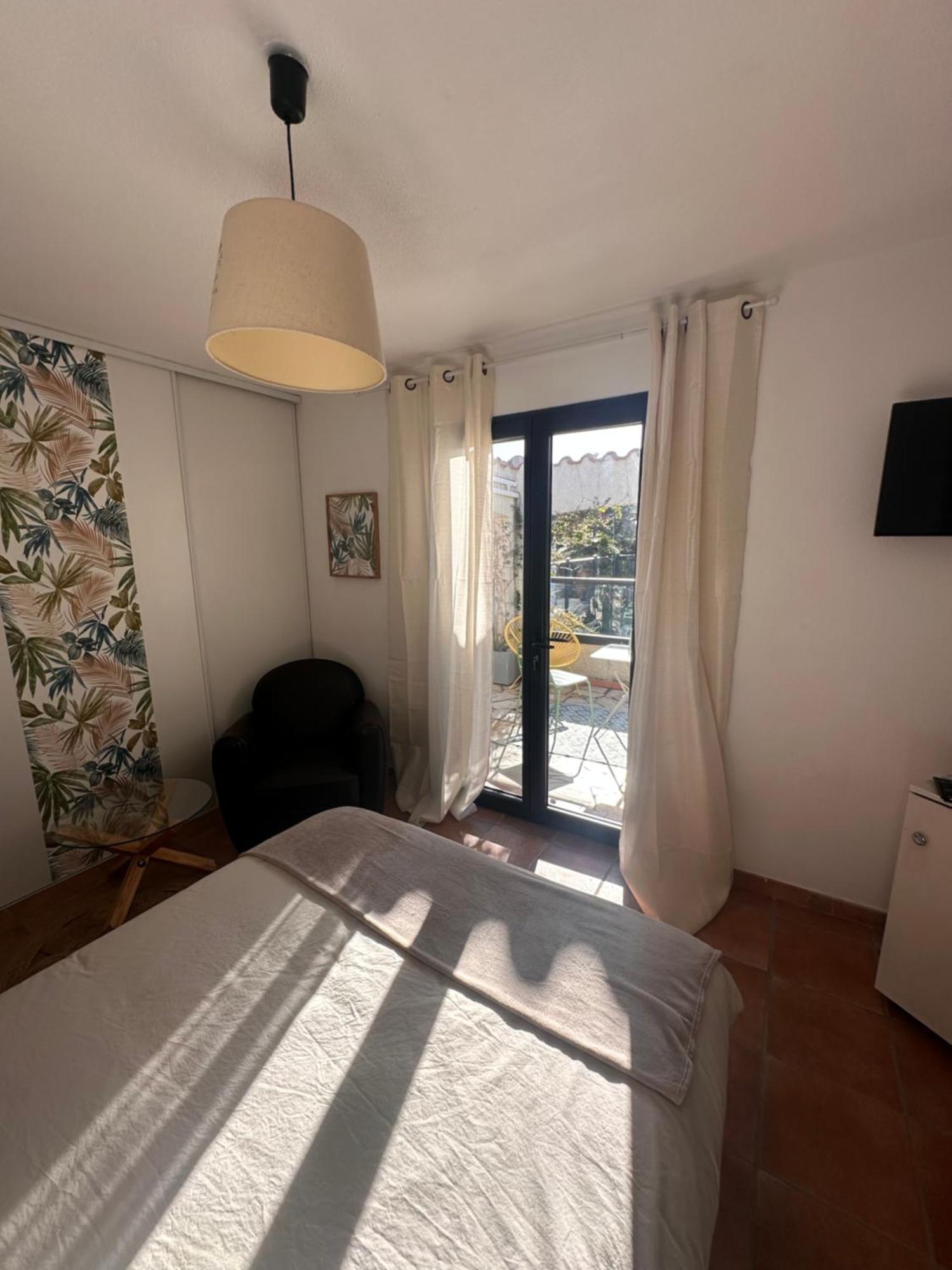 La Villa Des Oliviers Sorede Bagian luar foto